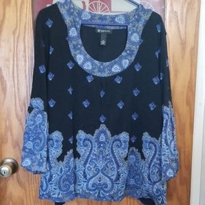 Women's plus size blouse